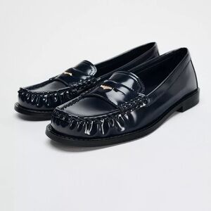 Zara Elegant navy blue rushed Loafers with Gold Accent size 37